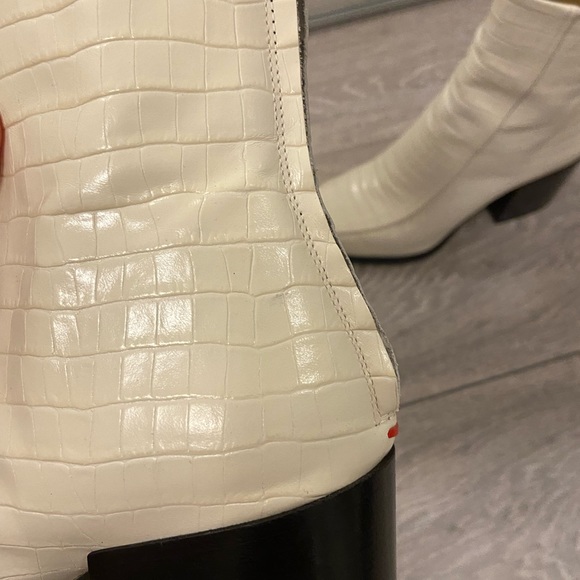 SOLD Aeyde Lidia Glossed Croc-Effect Leather Ankle Boots - Picture 4 of 6